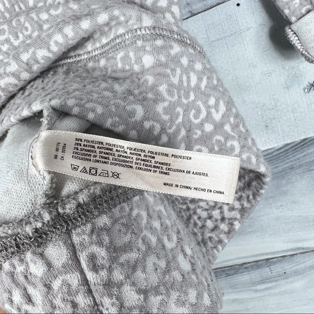 Anthropologie Lilka Leopard Sweatshirt - Picture 5 of 5
